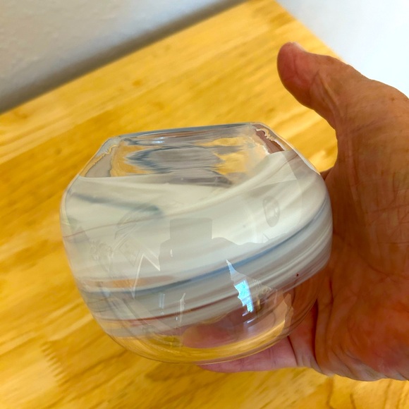 Blown glass swirl Blue/white ice cute 3” vase glass art deco decor - Picture 1 of 8